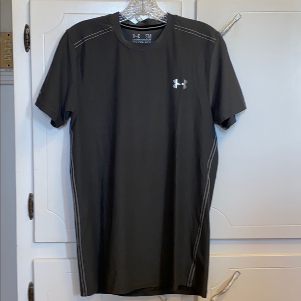 Men’s Size S Under Armour Shirt